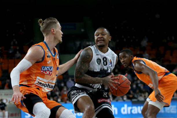 际赛事中 际赛事中